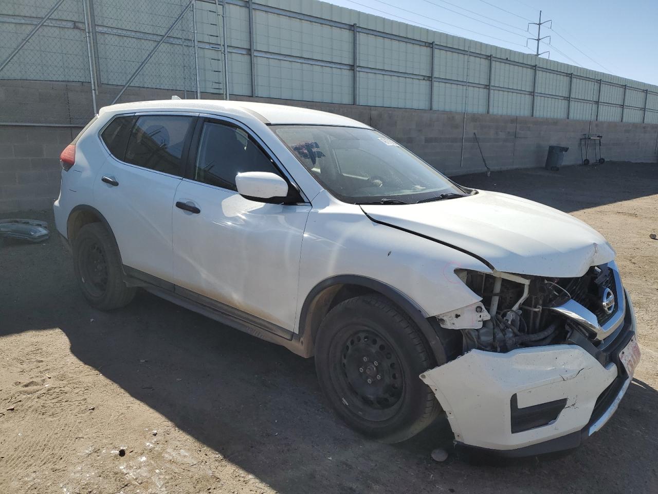 2017 Nissan Rogue VIN KNMAT2MV5HP526382 Copart auction photo, front end damage thumbnail 4