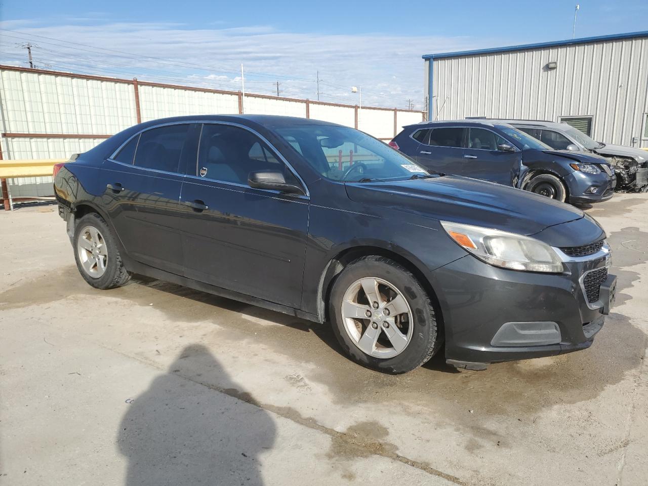 2016 Chevrolet Malibu VIN 1G11B5SA2GU103594 Copart auction photo, front end / minor dent/scratches damage thumbnail 4