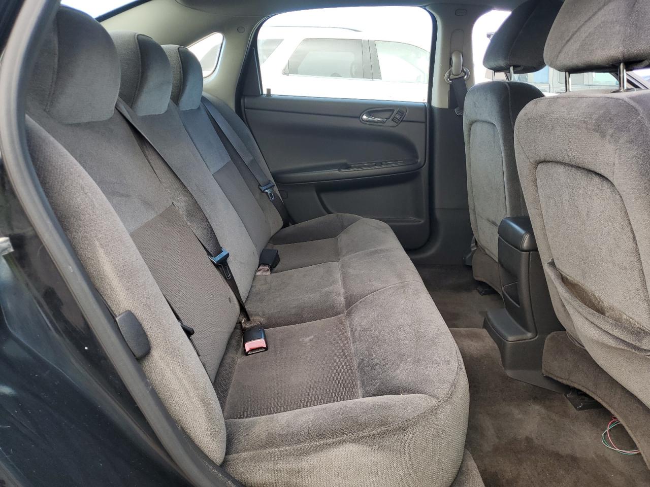 2009 Chevrolet Impala VIN 2G1WT57K691243618 Copart auction photo, rear end damage thumbnail 10