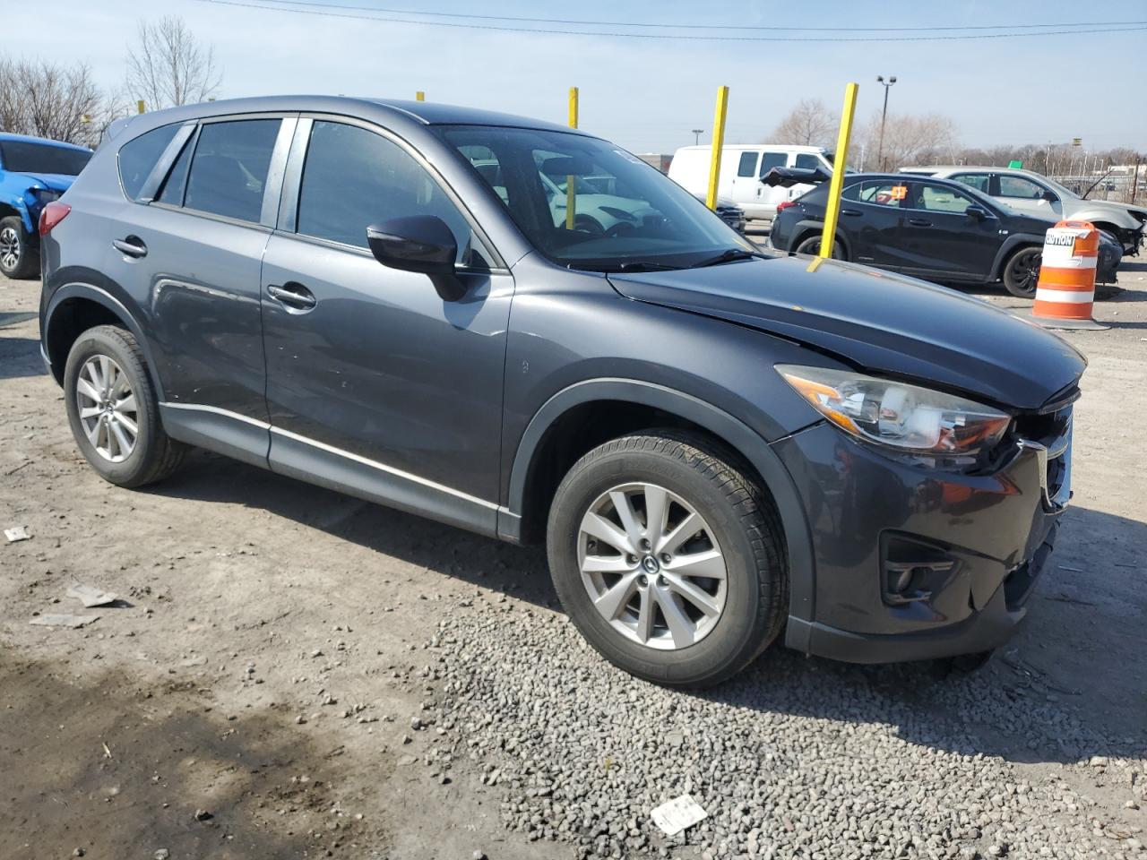 2016 Mazda CX-5 VIN JM3KE4CY6G0781918 Copart auction photo, front end / minor dent/scratches damage thumbnail 4
