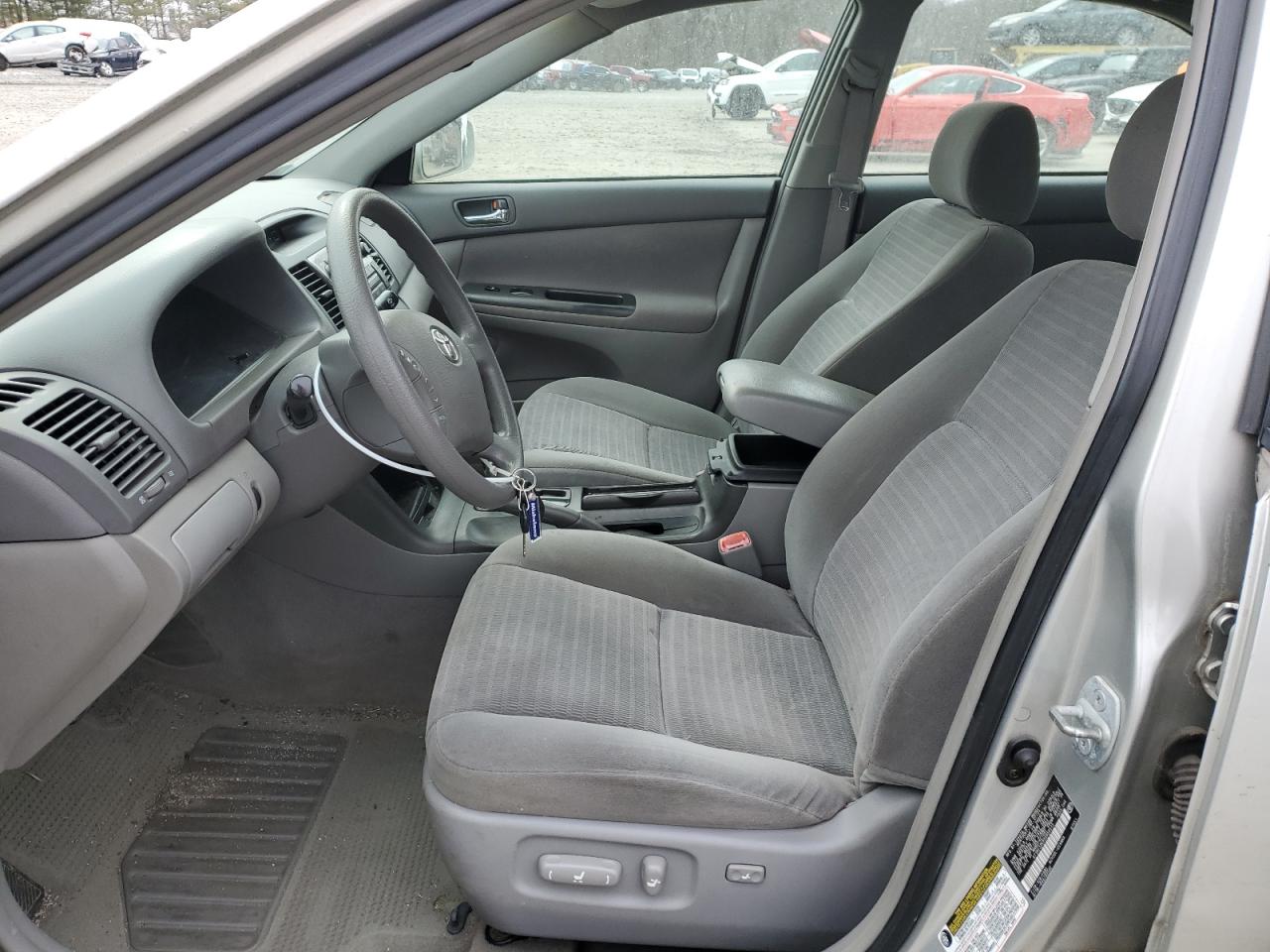 2005 Toyota Camry VIN 4T1BE32K25U950513 Copart auction photo, front end damage thumbnail 7