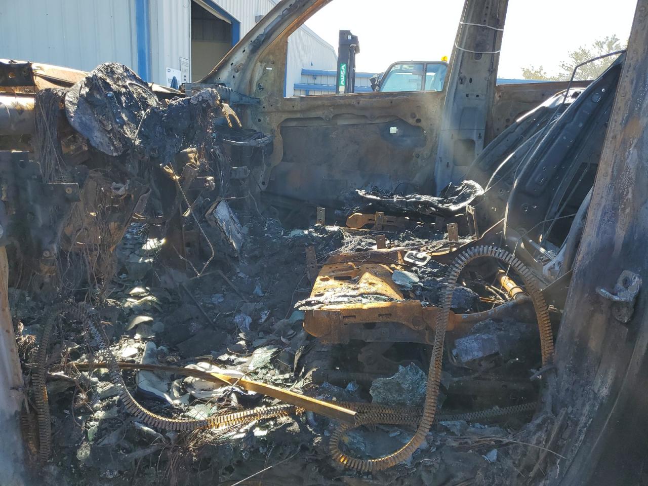 2022 RAM 1500 VIN 1C6RREFM7NN446474 Copart auction photo, burn damage thumbnail 7