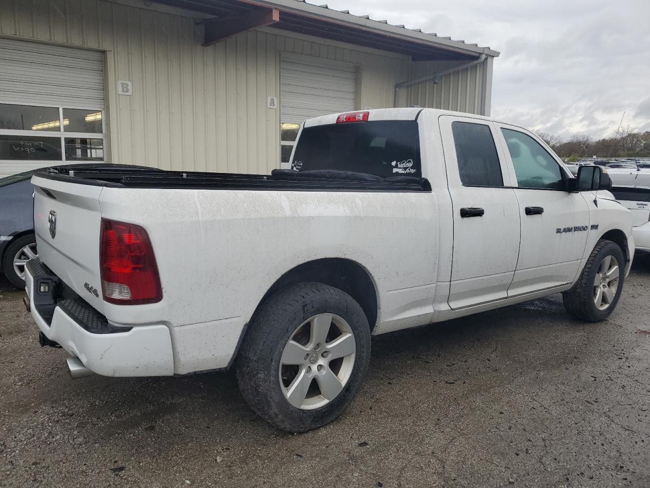 2012 Dodge RAM VIN 1C6RD7FT6CS334667 Copart auction photo, biohazard/chemical damage thumbnail 3