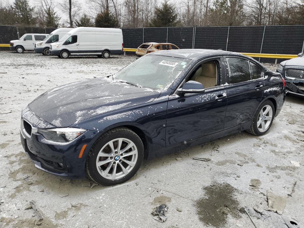 2017 BMW 3er VIN WBA8A9C35HK864047