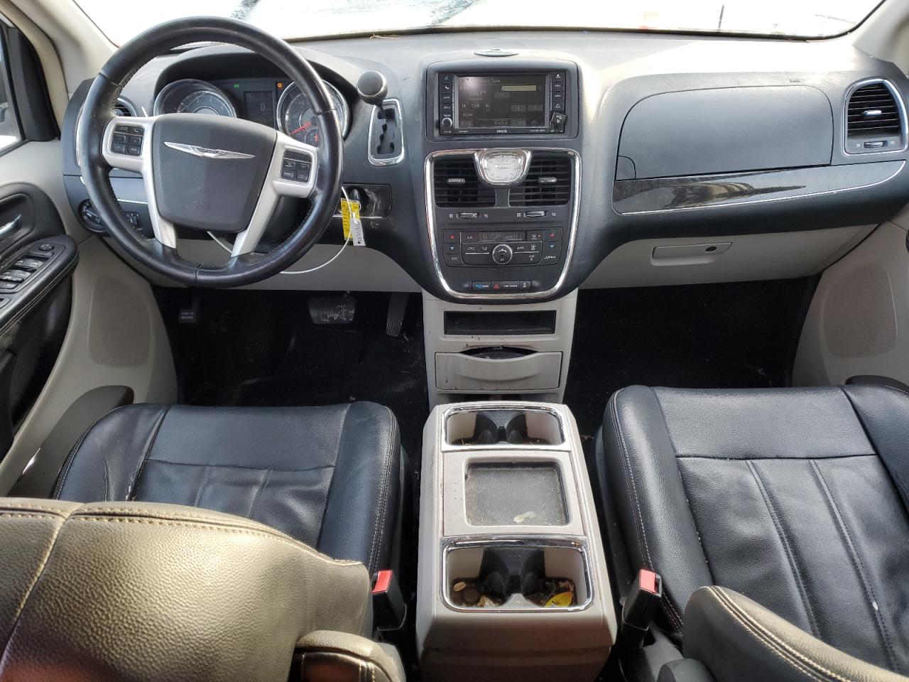 2014 Chrysler Town & Country VIN 2C4RC1BG8ER247942 Copart auction photo, front end damage thumbnail 8