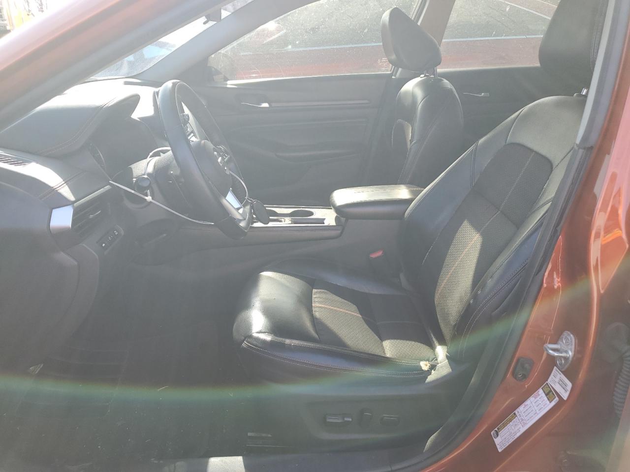 2021 Nissan Altima VIN 1N4BL4CV9MN351079 Copart auction photo, side / minor dent/scratches damage thumbnail 7