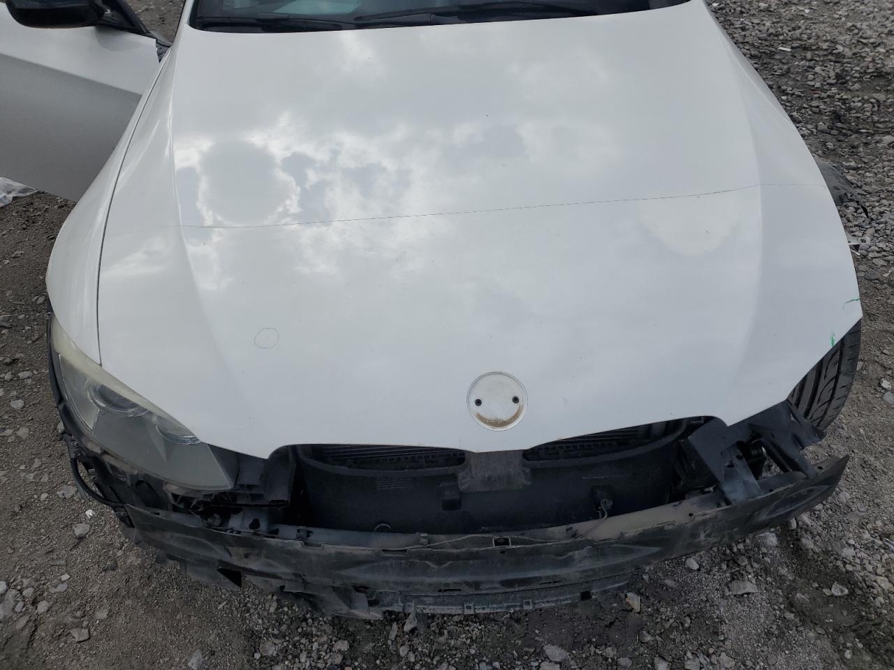 2011 BMW 3er VIN WBAKG7C59BE801811 Copart auction photo, all over / mechanical damage thumbnail 11