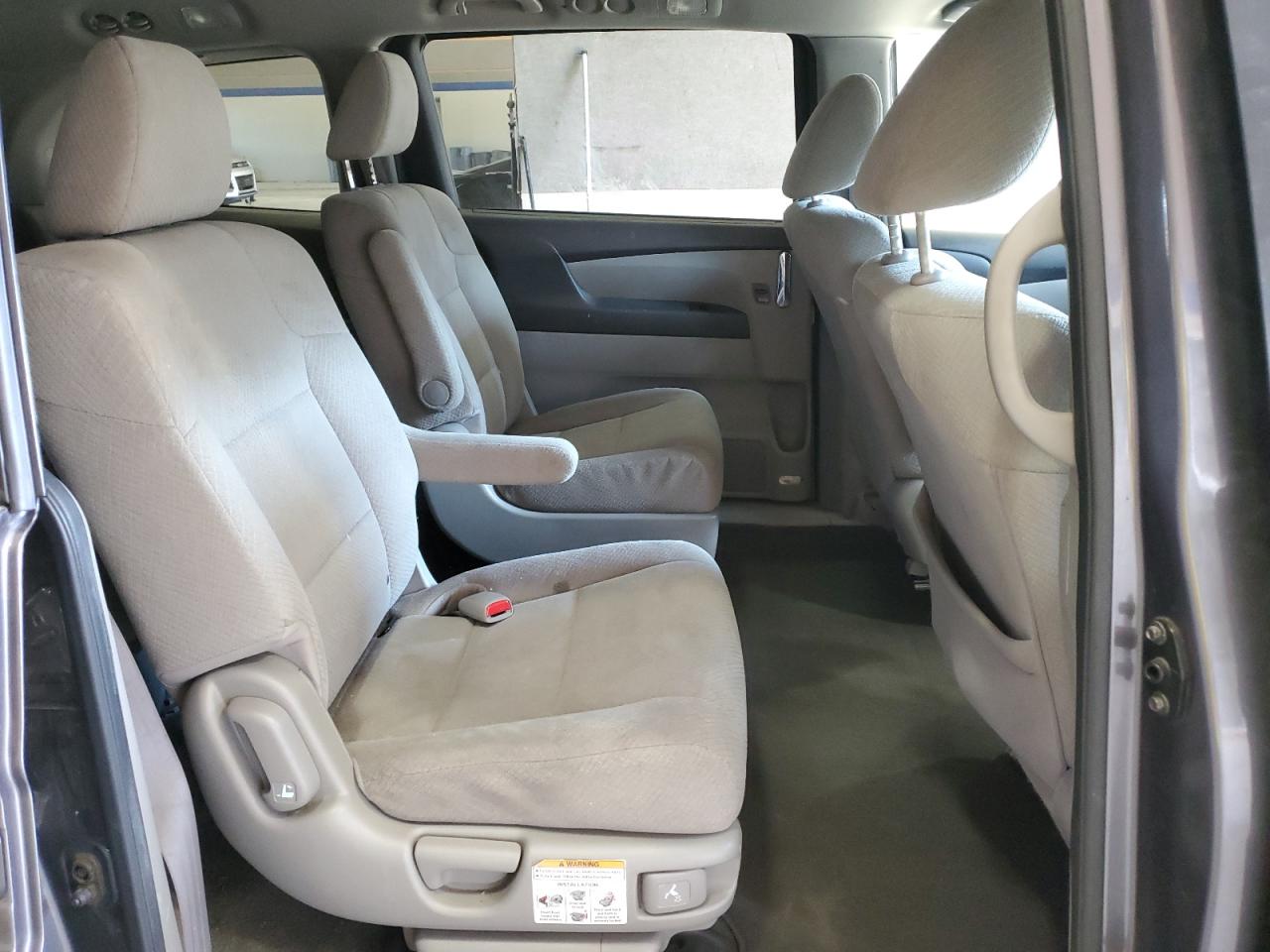 2016 Honda Odyssey VIN 5FNRL5H23GB036942 Copart auction photo, rear end damage thumbnail 11