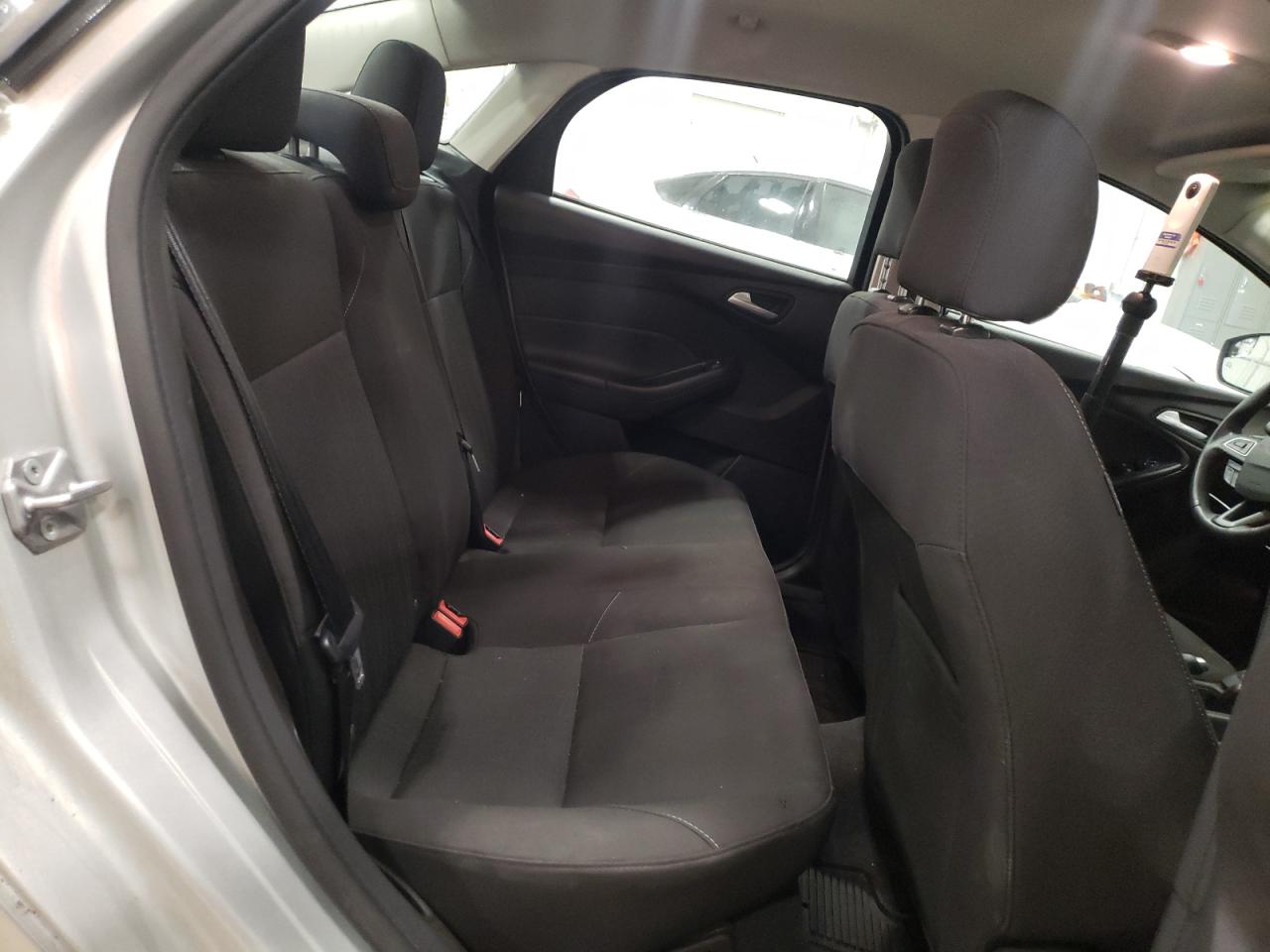 2016 Ford Focus VIN 1FADP3F26GL324107 Copart auction photo, rear end / front end damage thumbnail 11
