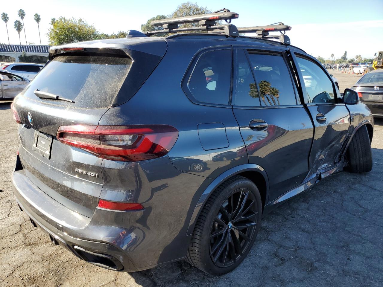 2022 BMW X5 VIN 5UXCR6C02N9M52390 Copart auction photo, side / front end damage thumbnail 3