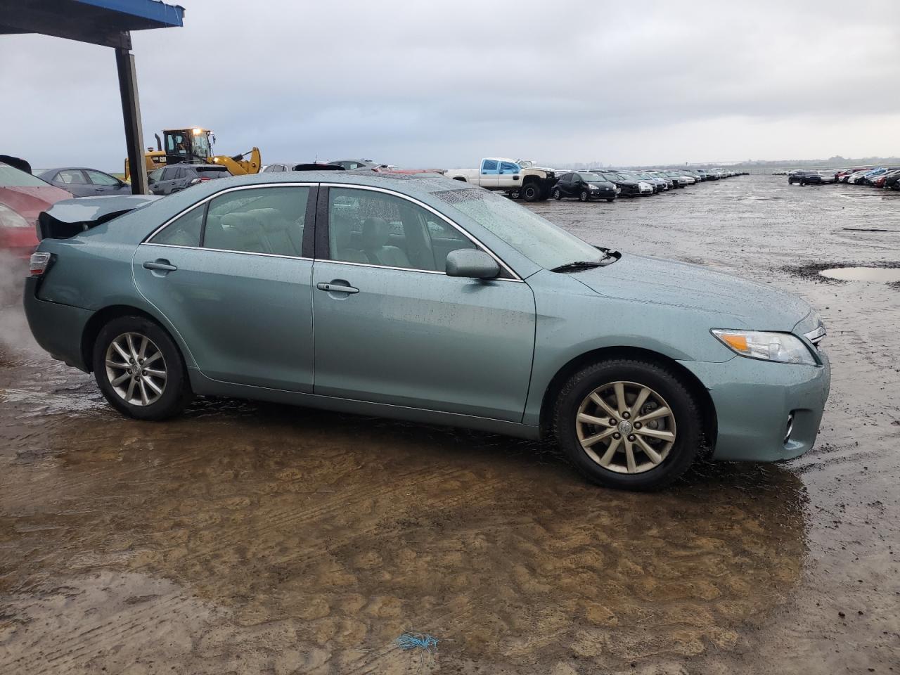 2011 Toyota Camry VIN 4T1BB3EK7BU139841 Copart auction photo, rear end damage thumbnail 4