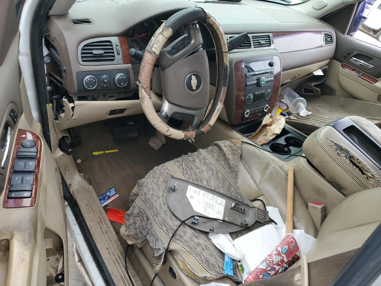 2010 Chevrolet Silverado VIN 1GC4KYB60AF108967 Copart auction photo, all over damage thumbnail 8