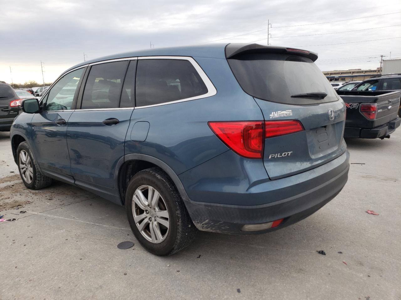 2018 Honda Pilot VIN 5FNYF5H10JB026029 Copart auction photo, side damage thumbnail 2