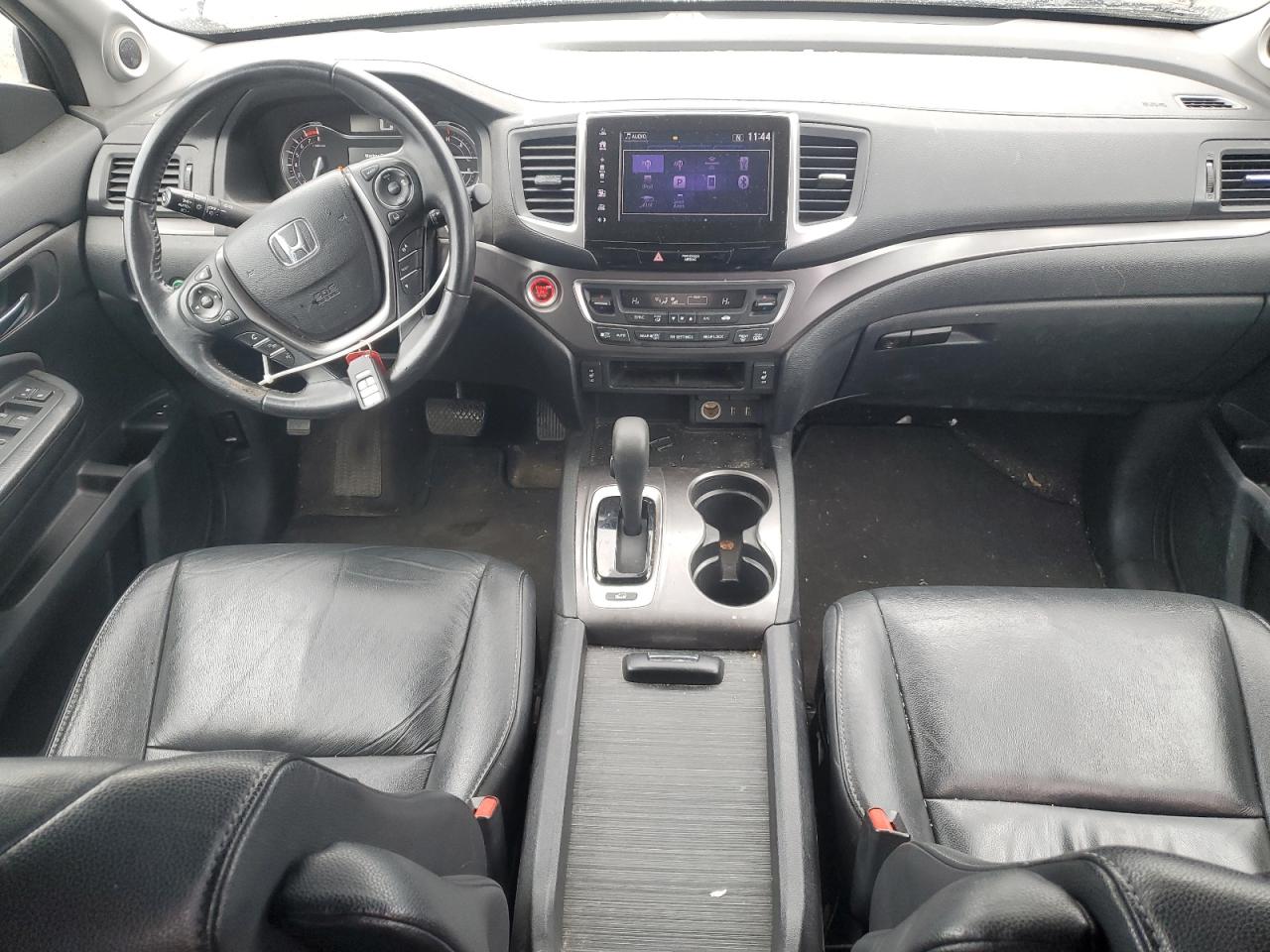 2018 Honda Pilot VIN 5FNYF6H60JB018496 Copart auction photo, front end / side damage thumbnail 8