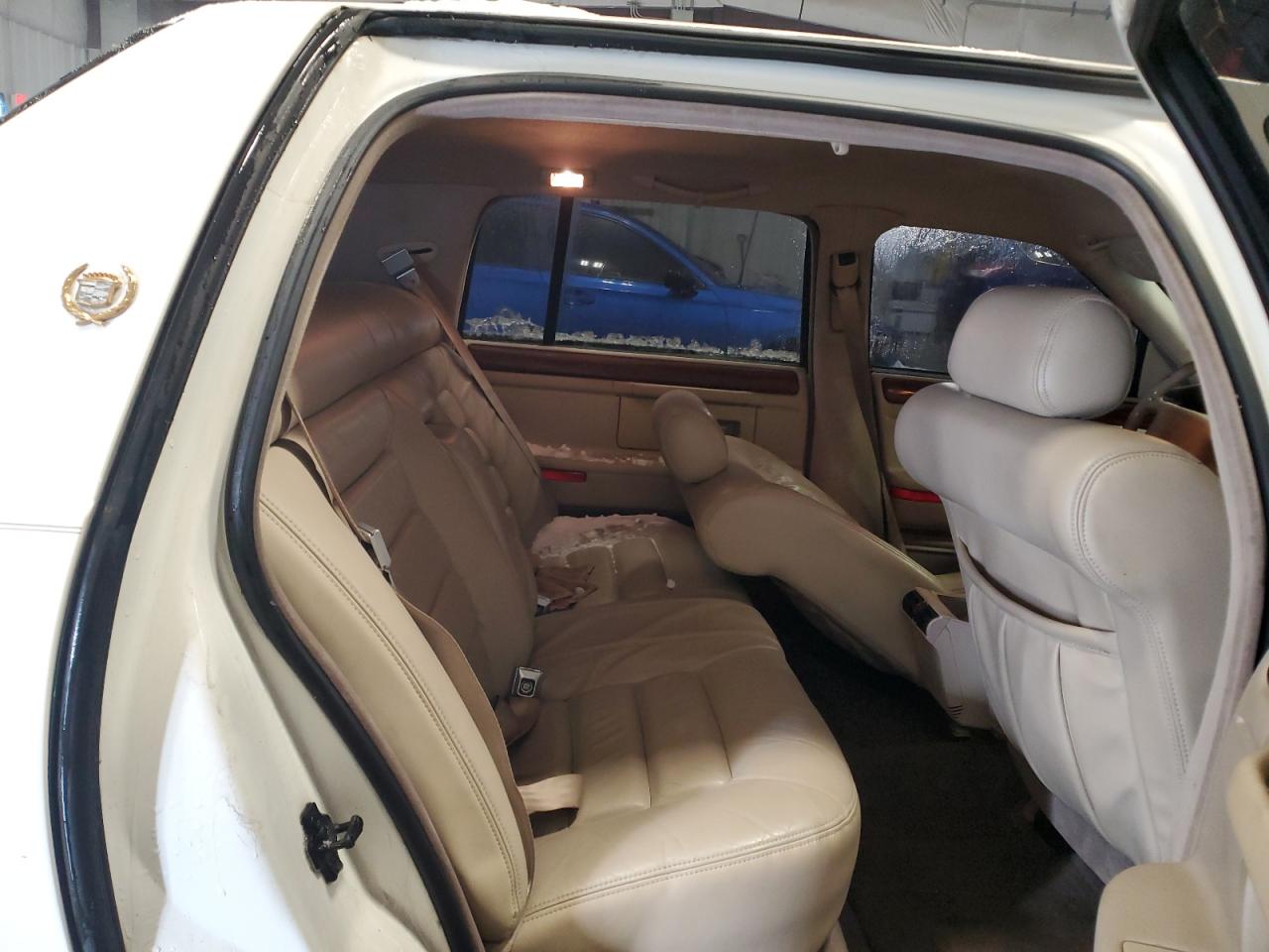 1994 Cadillac De Ville VIN 1G6KD52B5RU239576 Copart auction photo, side damage thumbnail 10