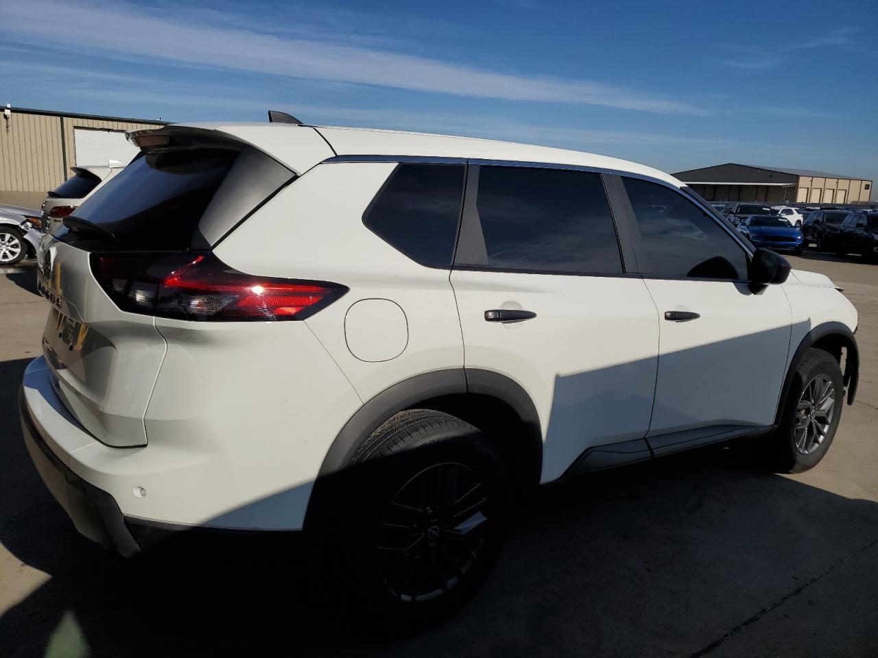 2024 Nissan Rogue VIN 5N1BT3AA7RC695450 Copart auction photo, mechanical / front end damage thumbnail 3