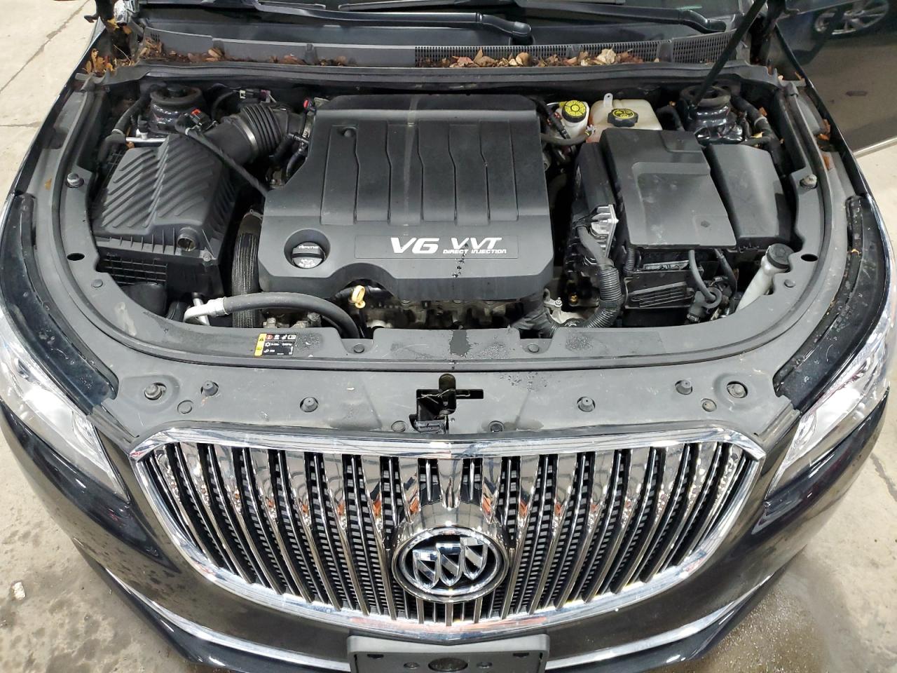2015 Buick LaCrosse VIN 1G4GB5G31FF268241 Copart auction photo, front end / hail damage thumbnail 12