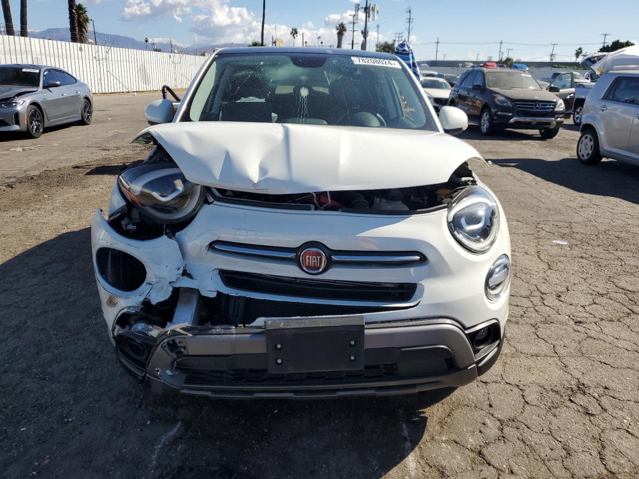 2019 Fiat 500 VIN ZFBNFYB14KP776671 Copart auction photo, front end / minor dent/scratches damage thumbnail 5