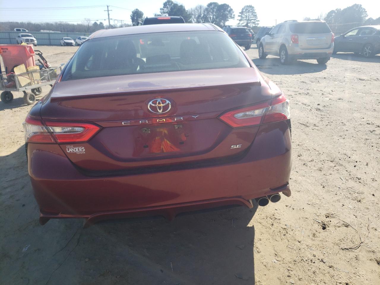 2018 Toyota Camry VIN 4T1B11HK7JU612204 Copart auction photo, front end / side damage thumbnail 6