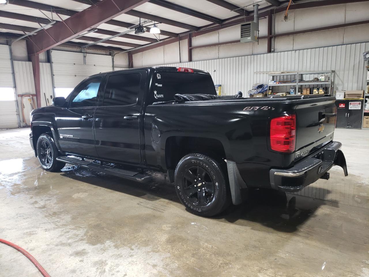 2014 Chevrolet Silverado VIN 3GCUKREC3EG203583 Copart auction photo, minor dent/scratches / normal wear damage thumbnail 2