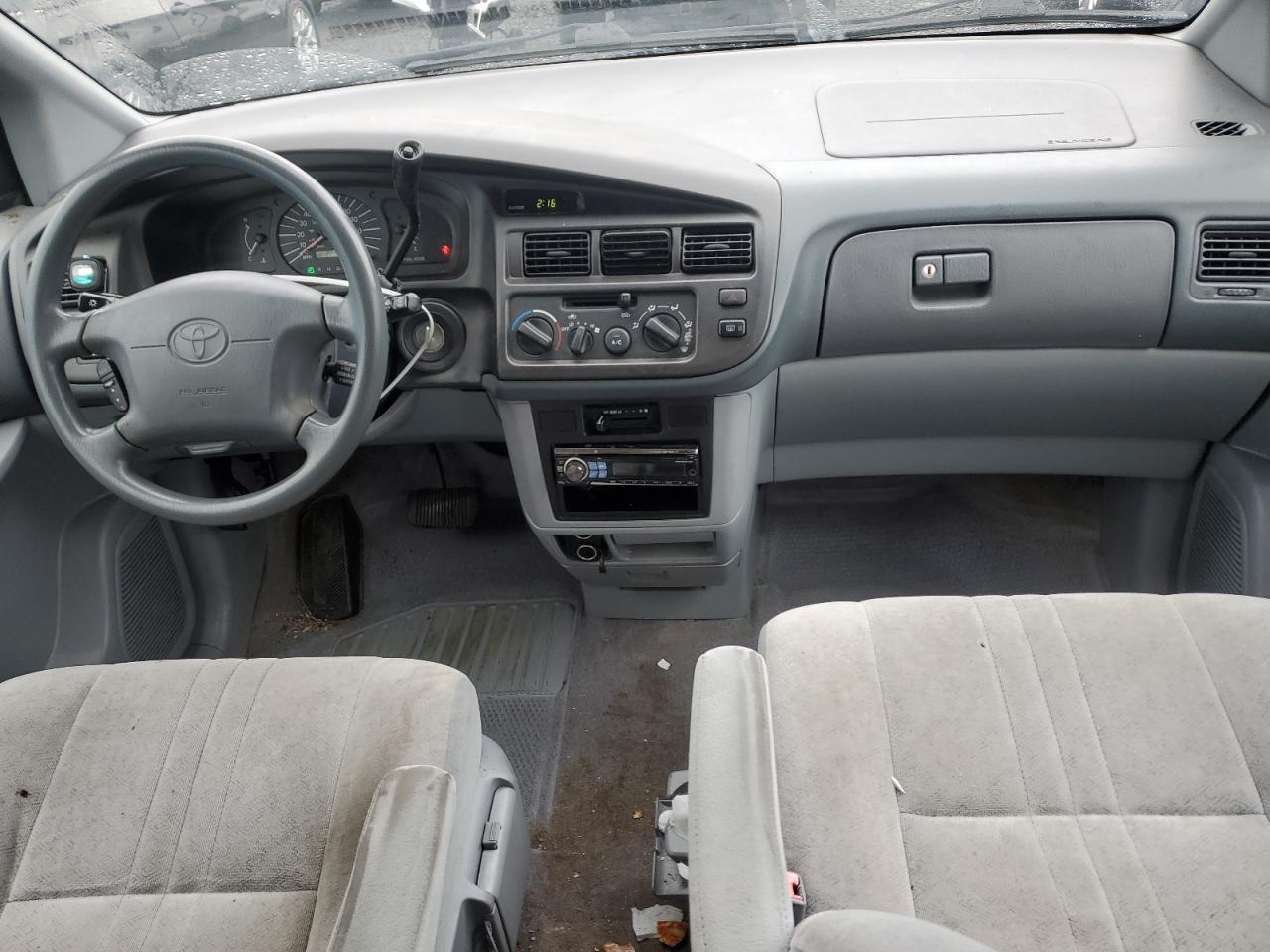 2000 Toyota Sienna VIN 4T3GF19C6YU223277 Copart auction photo, rear end damage thumbnail 8