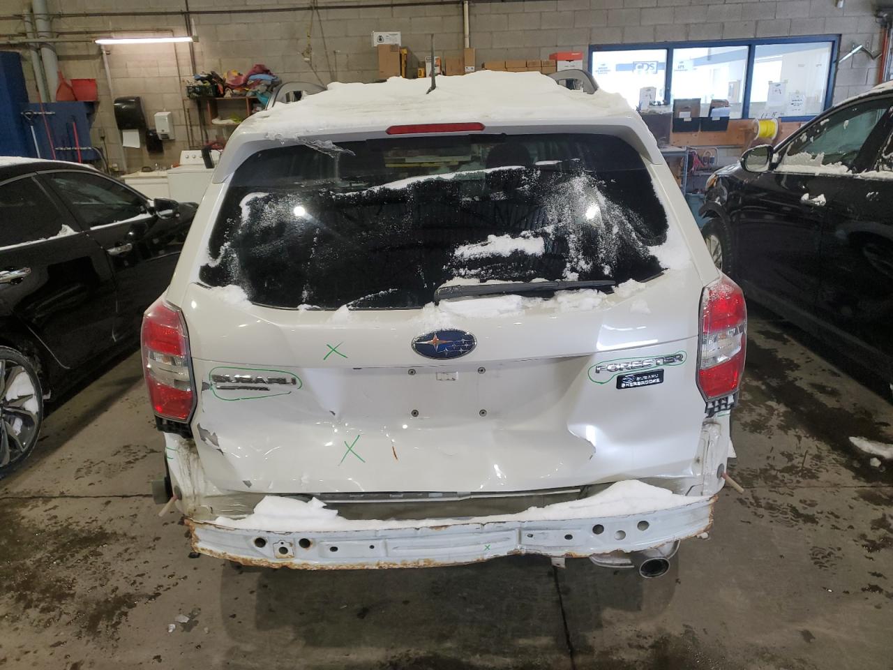2015 Subaru Forester VIN JF2SJCHC7FH499560 Copart auction photo, rear end damage thumbnail 6