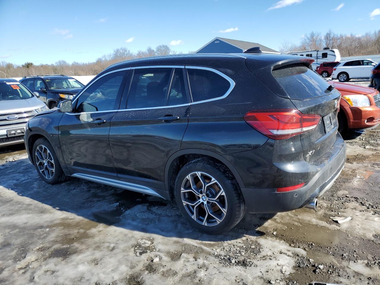 2021 BMW X1 VIN WBXJG9C04M5T78933 Copart auction photo, front end / minor dent/scratches damage thumbnail 2
