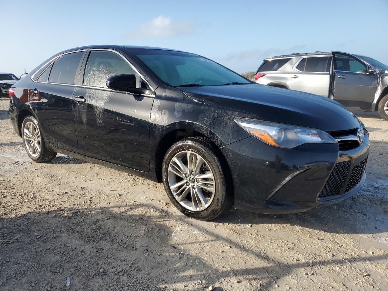 2017 Toyota Camry VIN 4T1BF1FK5HU429527 Copart auction photo, water/flood damage thumbnail 4