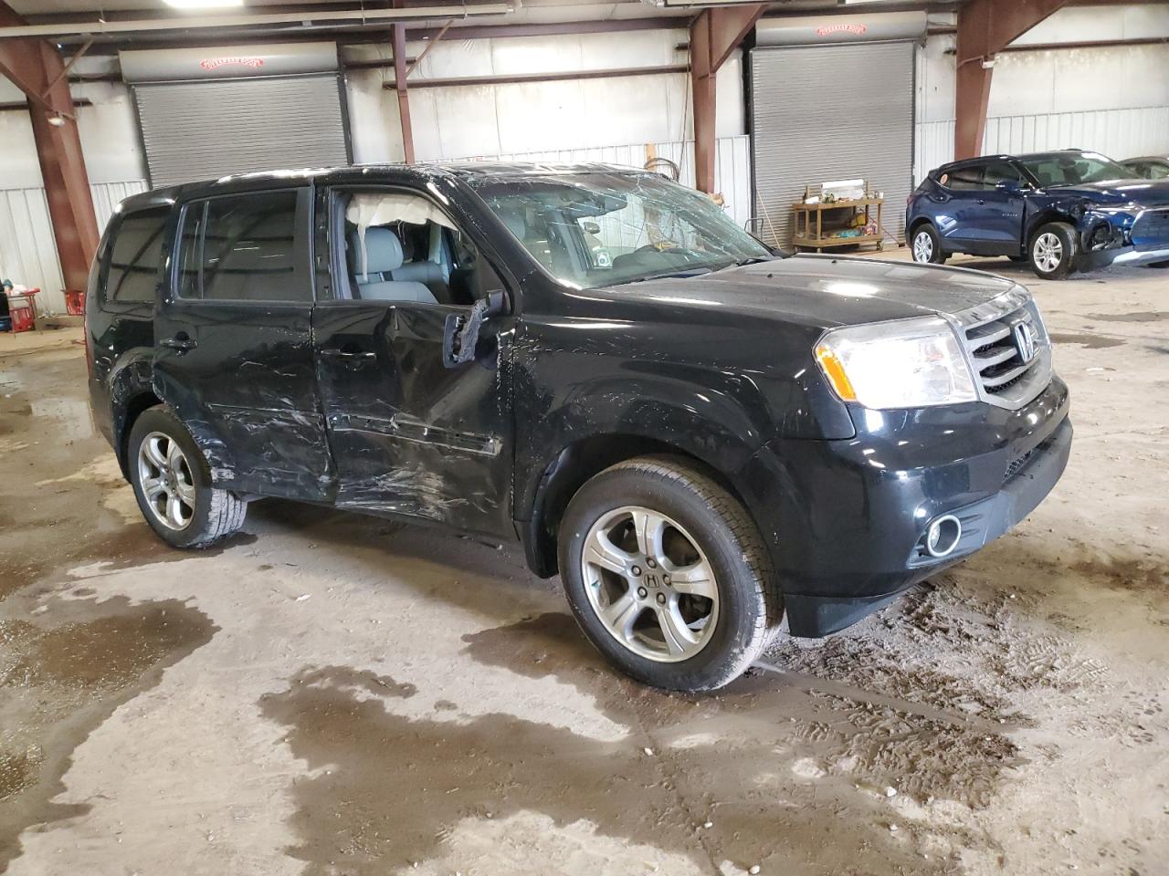 2013 Honda Pilot VIN 5FNYF4H50DB054625 Copart auction photo, rollover / undercarriage damage thumbnail 4