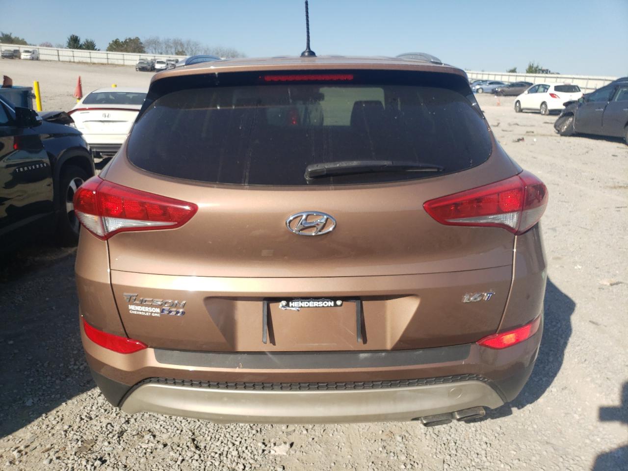 2017 Hyundai Tucson VIN KM8J33A20HU370782 Copart auction photo, front end damage thumbnail 6