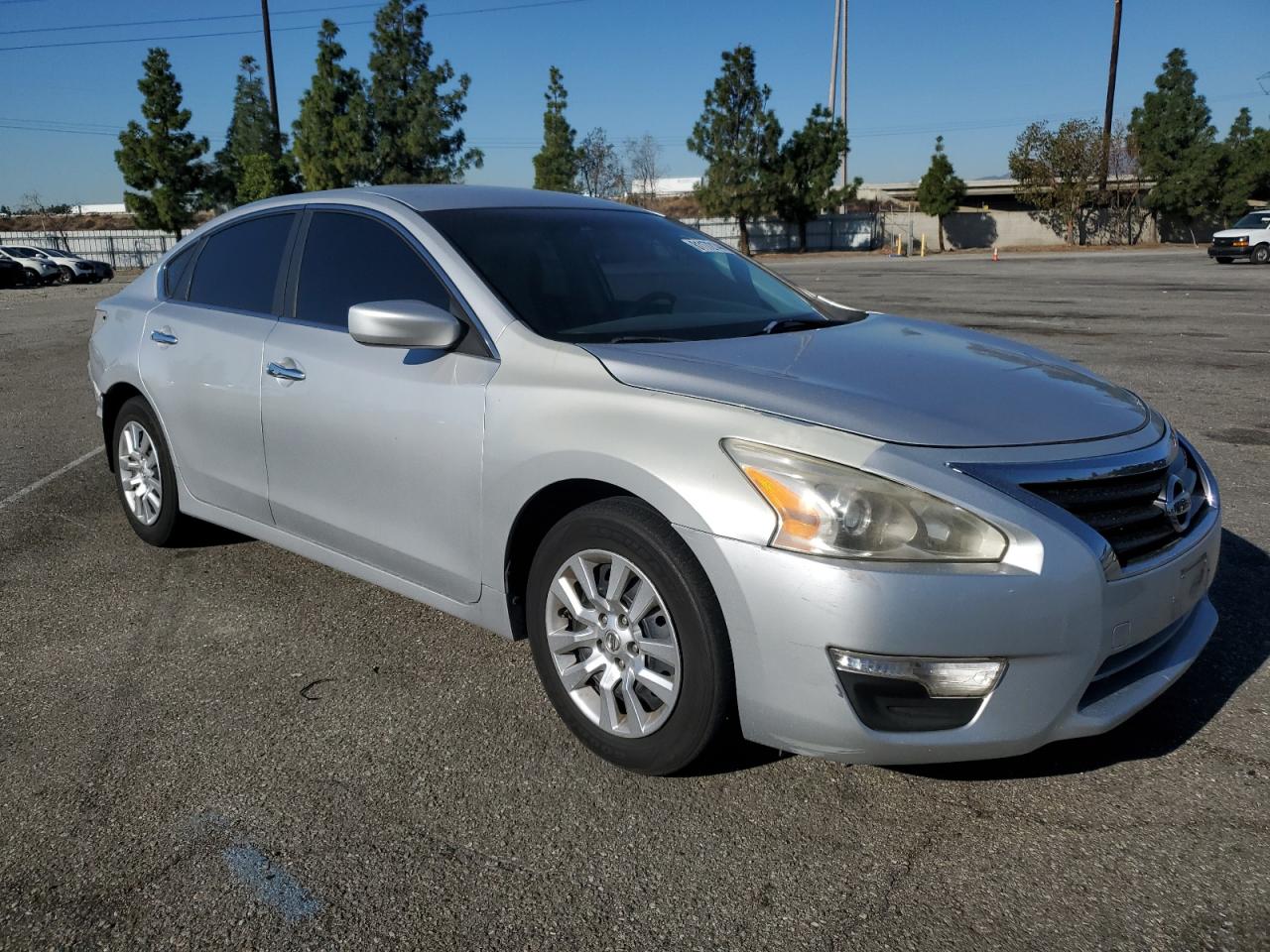 2015 Nissan Altima VIN 1N4AL3AP3FC277604 Copart auction photo, rear end / side damage thumbnail 4