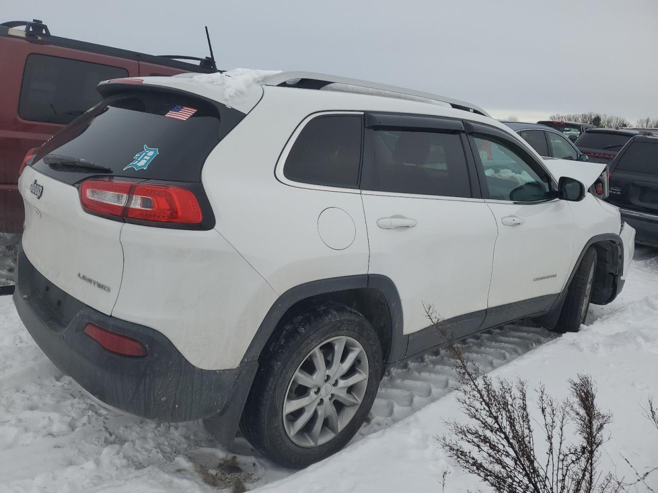 2018 Jeep Grand Cherokee VIN 1C4PJMDX6JD554809 Copart auction photo, front end damage thumbnail 3