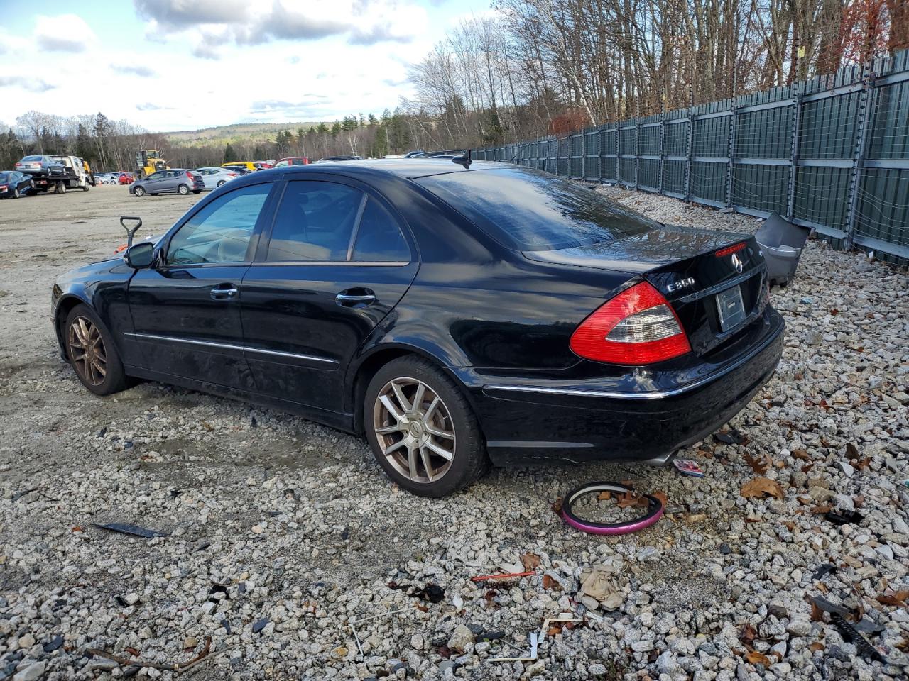 2008 Mercedes-Benz E-klasse VIN WDBUF87X08B245512 Copart auction photo, front end / minor dent/scratches damage thumbnail 2