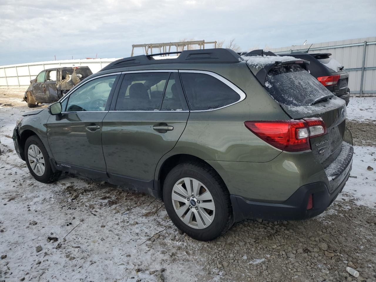 2019 Subaru Outback VIN 4S4BSAHC2K3342974 Copart auction photo, front end damage thumbnail 2