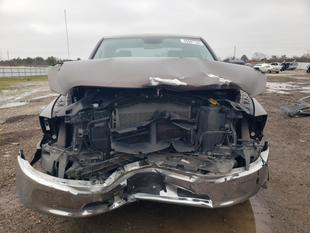 2020 RAM 1500 VIN 1C6RR6FG7LS138963 Copart auction photo, front end / minor dent/scratches damage thumbnail 5
