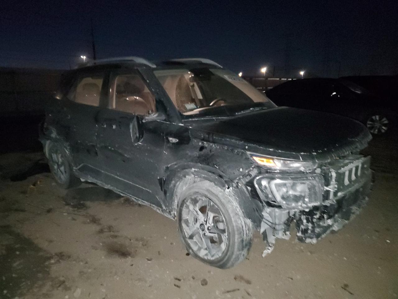 2023 Hyundai Venue VIN KMHRC8A3XPU249166 Copart auction photo, front end / side damage thumbnail 4