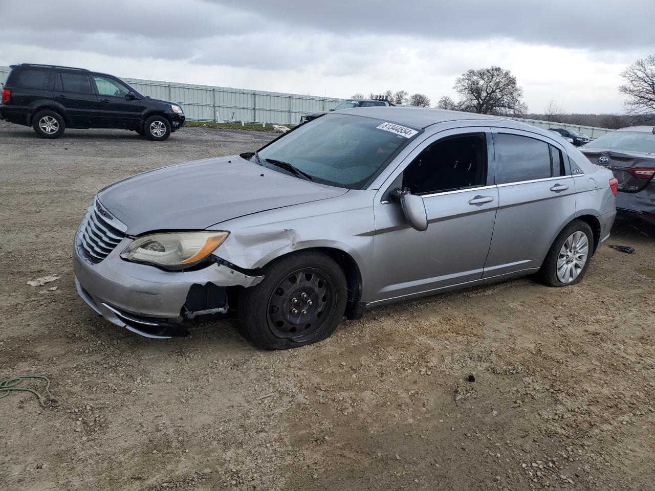 2014 Chrysler 200 VIN 1C3CCBAB2EN208332