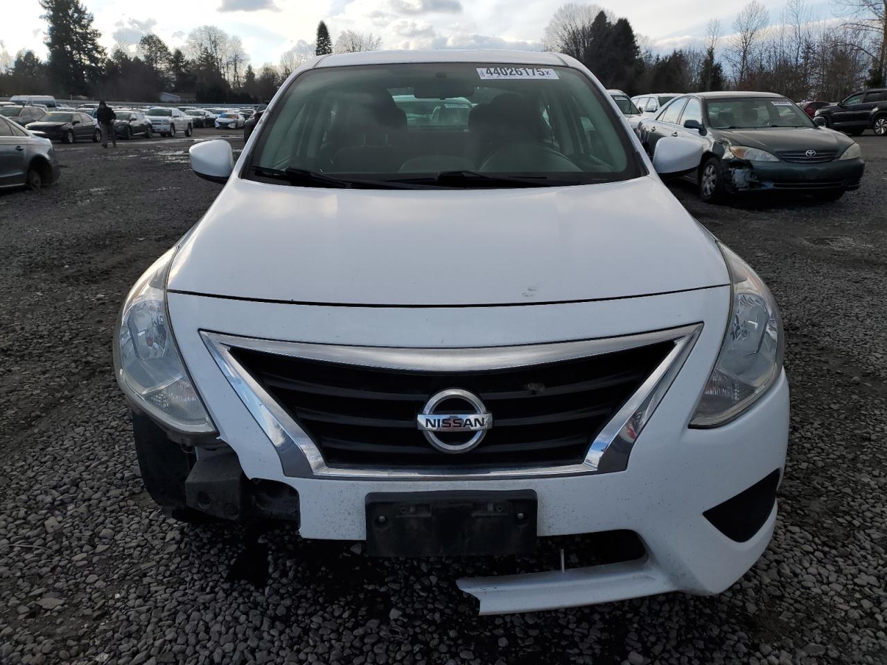 2019 Nissan Versa VIN 3N1CN7AP0KL839917 Copart auction photo, front end damage thumbnail 5