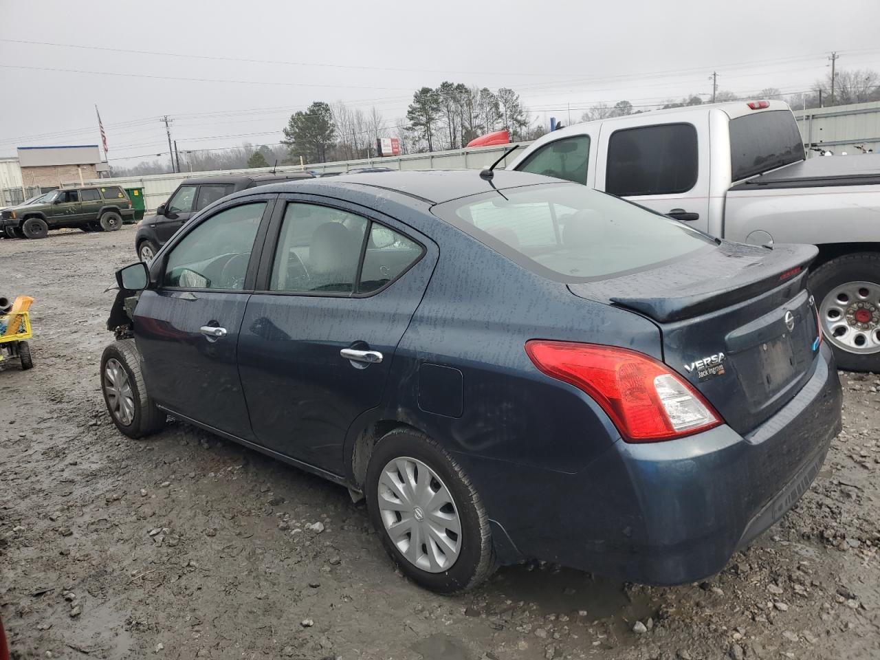 2015 Nissan Versa VIN 3N1CN7APXFL870422 Copart auction photo, front end damage thumbnail 2