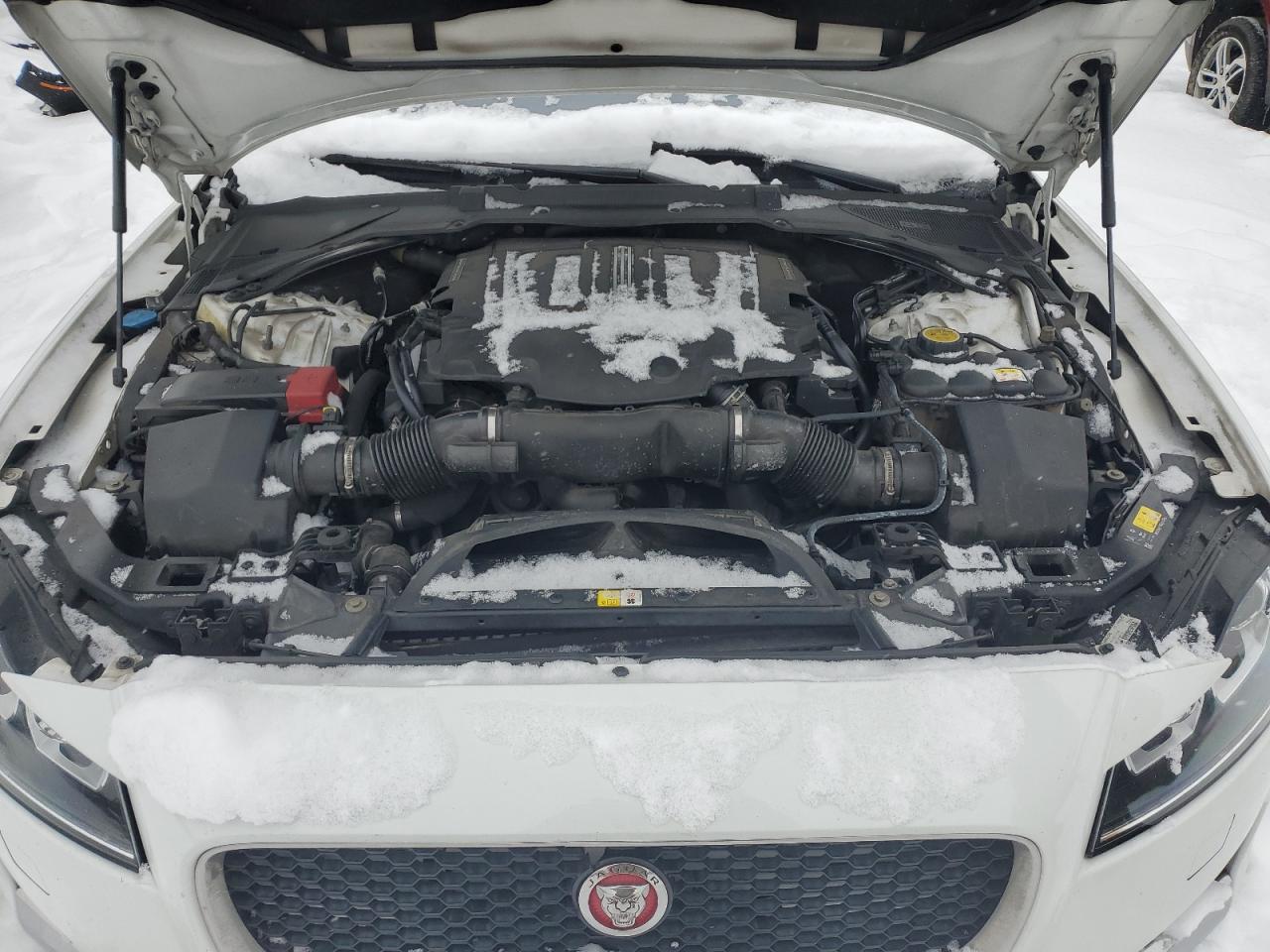 2016 Jaguar XF VIN SAJBK4BV7GCY20475 Copart auction photo, front end damage thumbnail 11