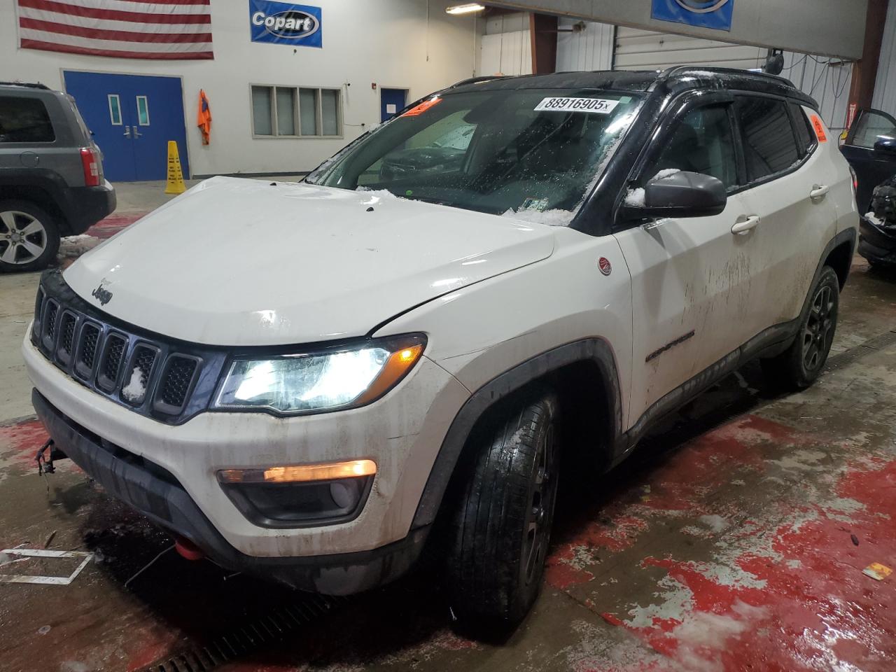 2019 Jeep Compass VIN 3C4NJDDB6KT721239