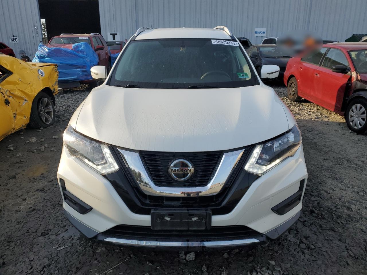 2018 Nissan Rogue VIN KNMAT2MV6JP592932 Copart auction photo, side damage thumbnail 5