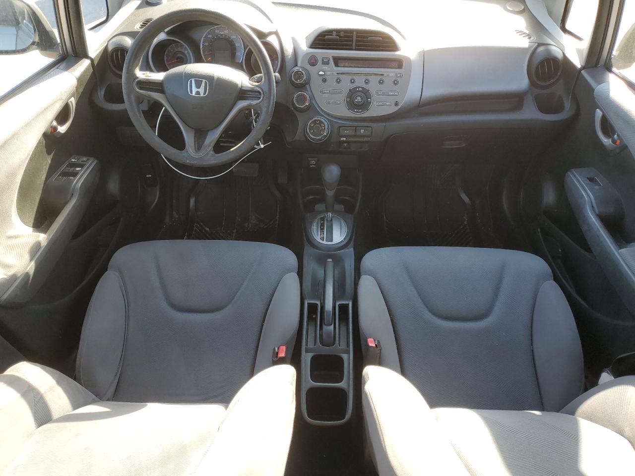 2010 Honda Fit VIN JHMGE8H21AS012909 Copart auction photo, front end / side damage thumbnail 8