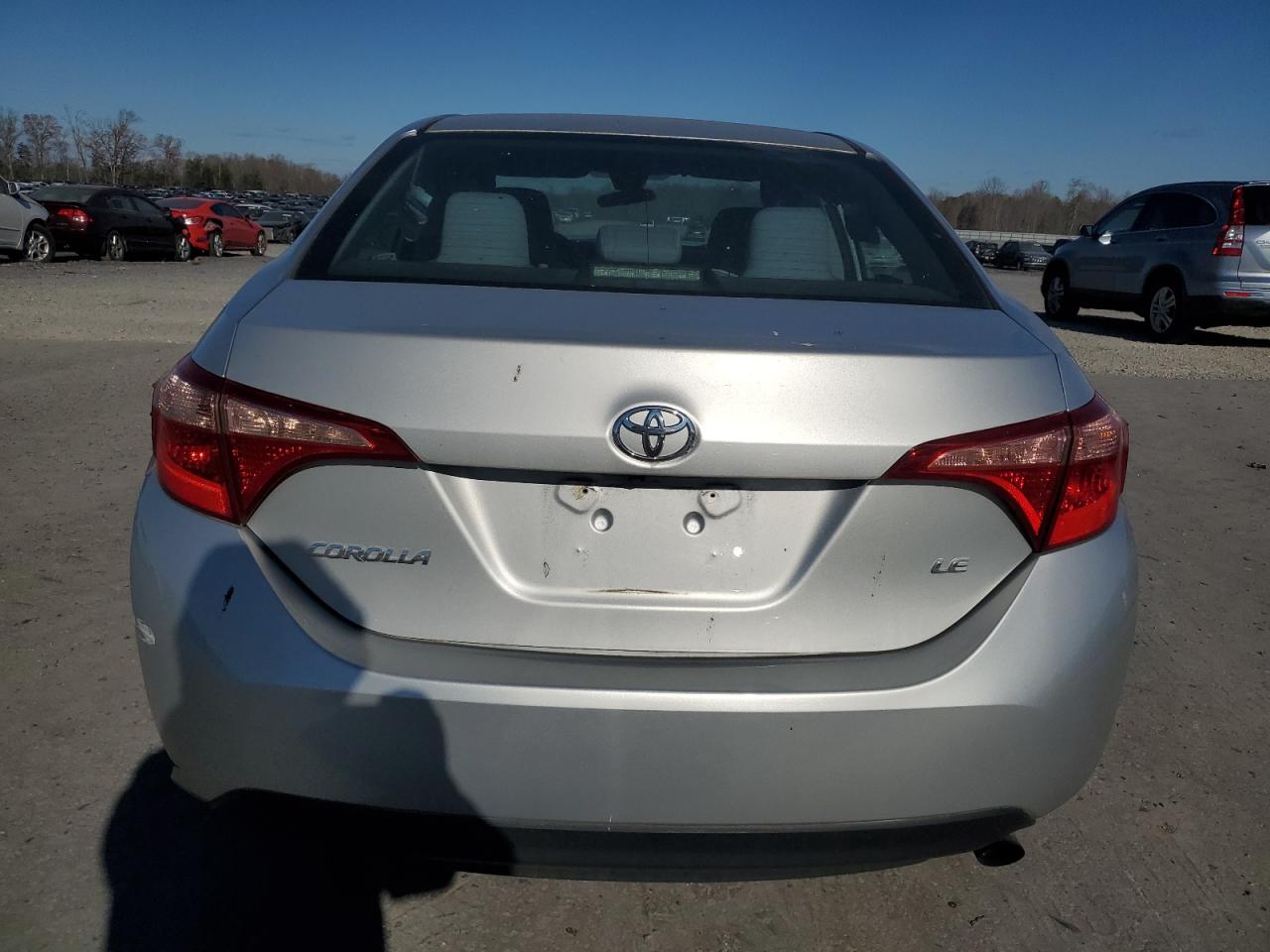 2017 Toyota Corolla VIN 2T1BURHE2HC858265 Copart auction photo, front end / side damage thumbnail 6
