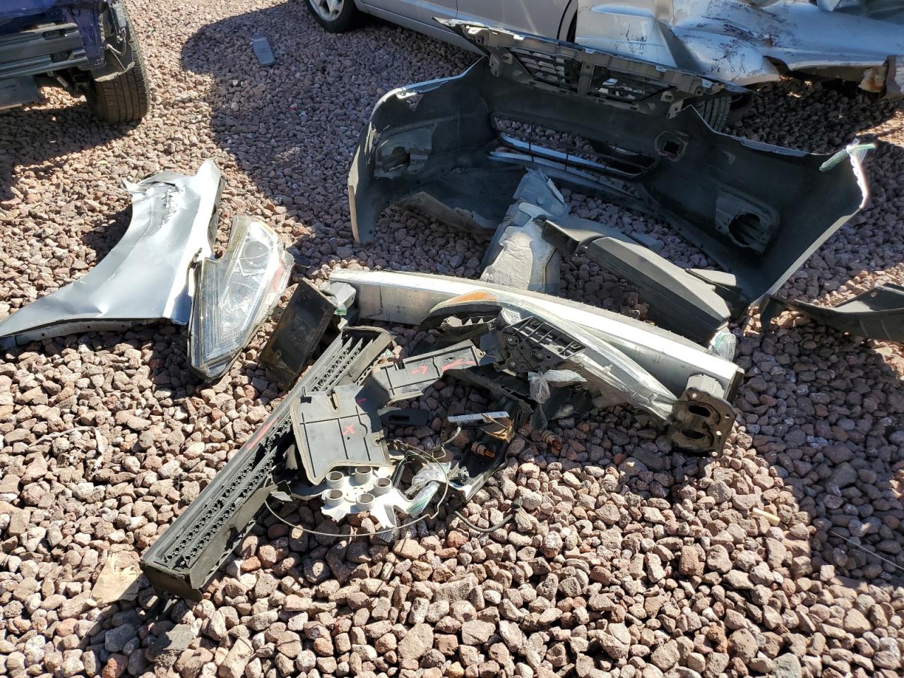 2018 Nissan Altima VIN 1N4AL3AP8JC123009 Copart auction photo, front end / side damage thumbnail 12