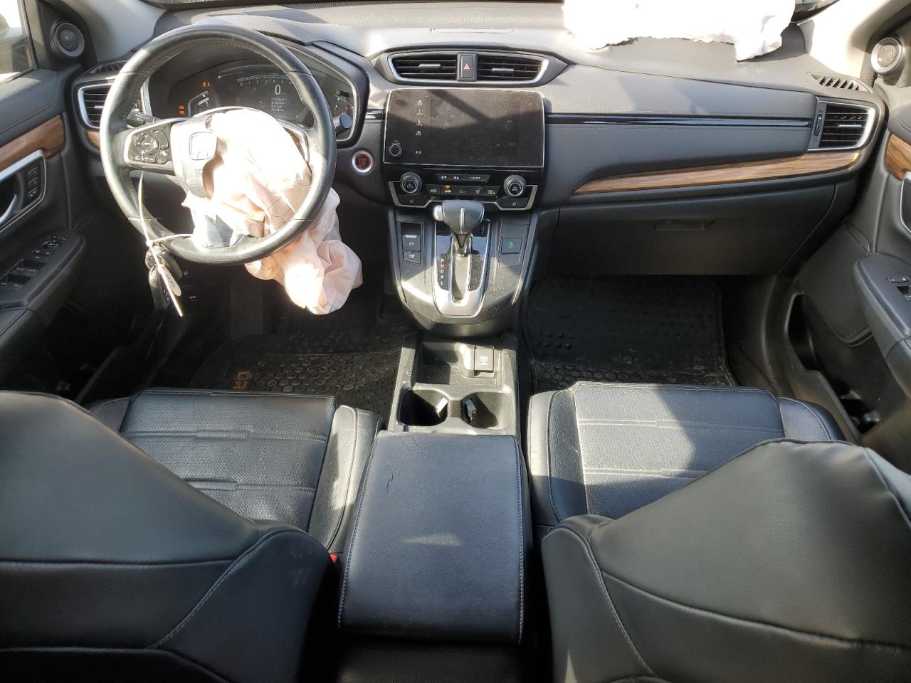 2019 Honda CR-V VIN 2HKRW2H81KH623256 Copart auction photo, front end / minor dent/scratches damage thumbnail 8