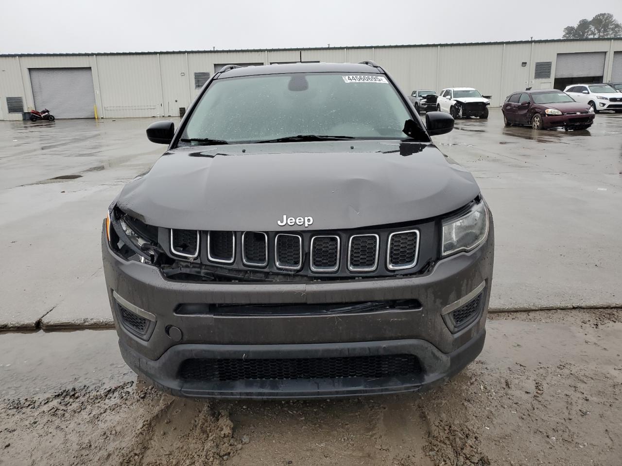 2018 Jeep Compass VIN 3C4NJCABXJT204510 Copart auction photo, front end damage thumbnail 5