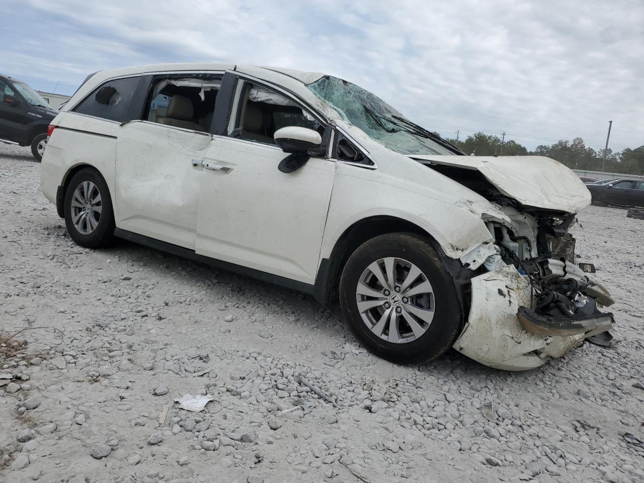 2017 Honda Odyssey VIN 5FNRL5H65HB026871 Copart auction photo, all over damage thumbnail 4