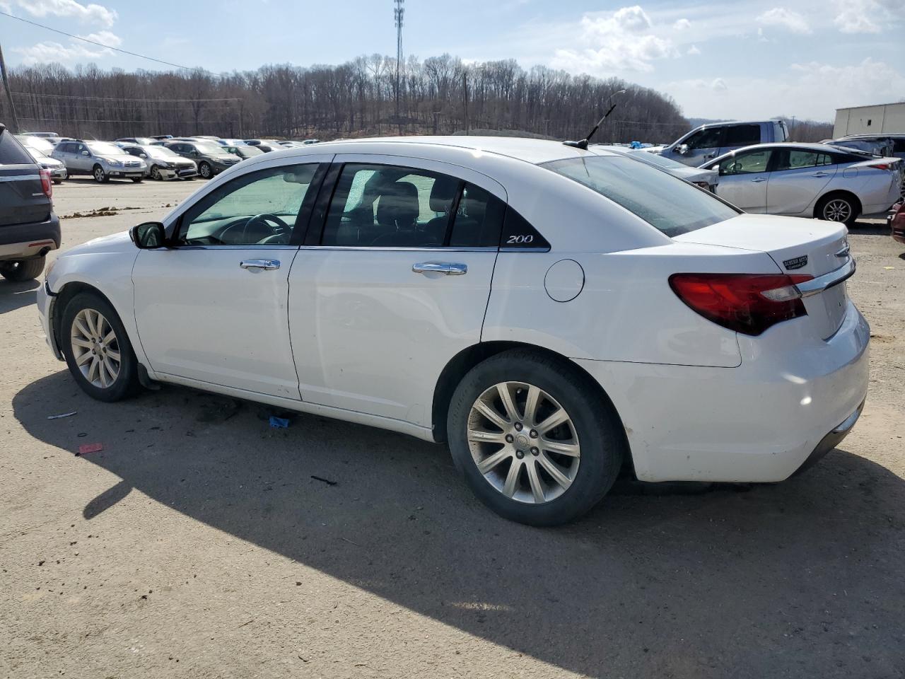 2013 Chrysler 200 VIN 1C3CCBCG5DN679270 Copart auction photo, front end / side damage thumbnail 2