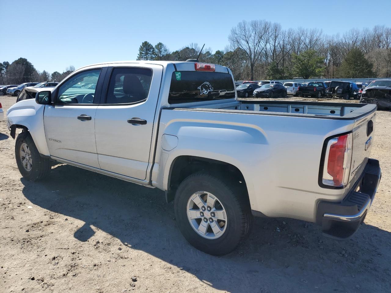 2015 GMC Canyon VIN 1GTG5AEA0F1240515 Copart auction photo, all over damage thumbnail 2